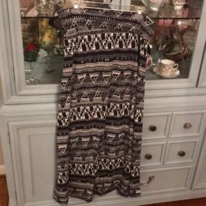 Black and White Aztec Print Maxi Skirt